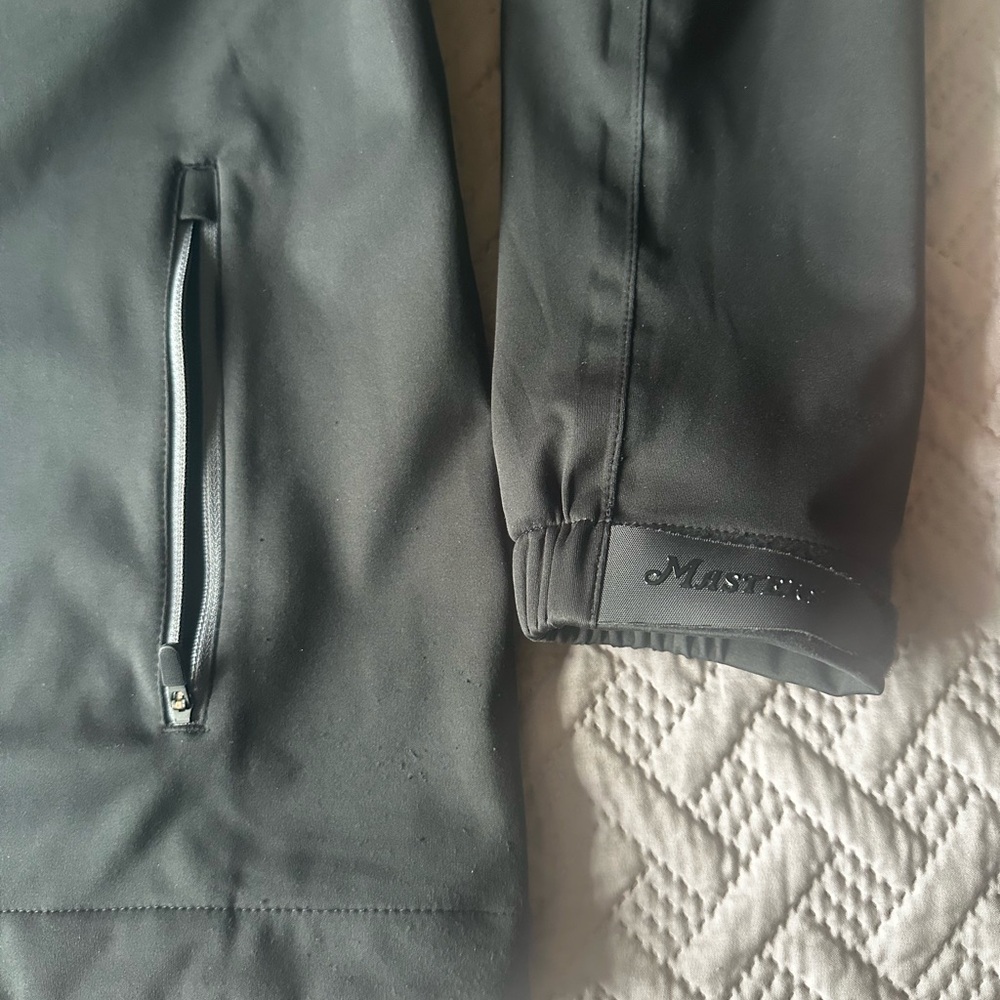 Masters Black Performance Softshell Jacket With Y… - image 6